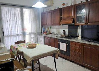 Cucina - Trilocale Tromello - foto 7