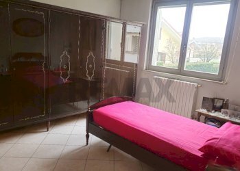 Camera / camera da letto - Trilocale Tromello - foto 19