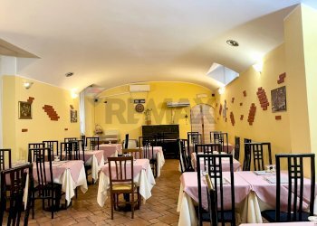 Sala da pranzo - Locale Commerciale Pavia - foto 2