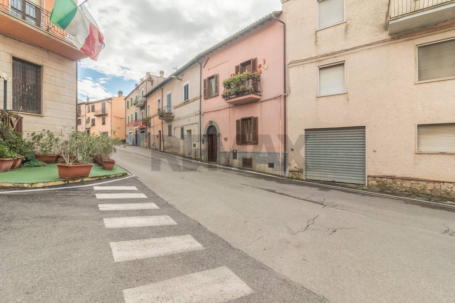 Edificio all\'aperto - Four-room apartment Via Roma
 
6, Ischia di Castro - photo 3