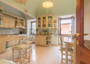 Cucina - Quadrilocale Via Roma
 
6, Ischia di Castro - foto 17