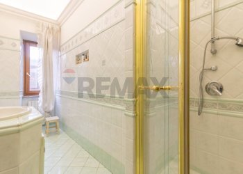 Bagno - Quadrilocale Via Roma
 
6, Ischia di Castro - foto 23