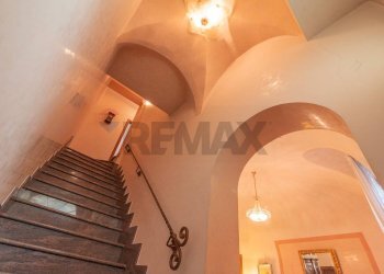 Scale - Quadrilocale Via Roma
 
6, Ischia di Castro - foto 24