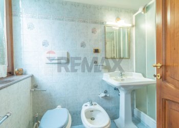 Bagno - Quadrilocale Via Roma
 
6, Ischia di Castro - foto 39