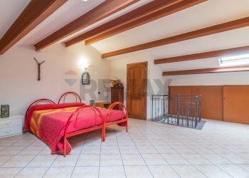 Camera / camera da letto - Quadrilocale Via Roma
 
6, Ischia di Castro - foto 43