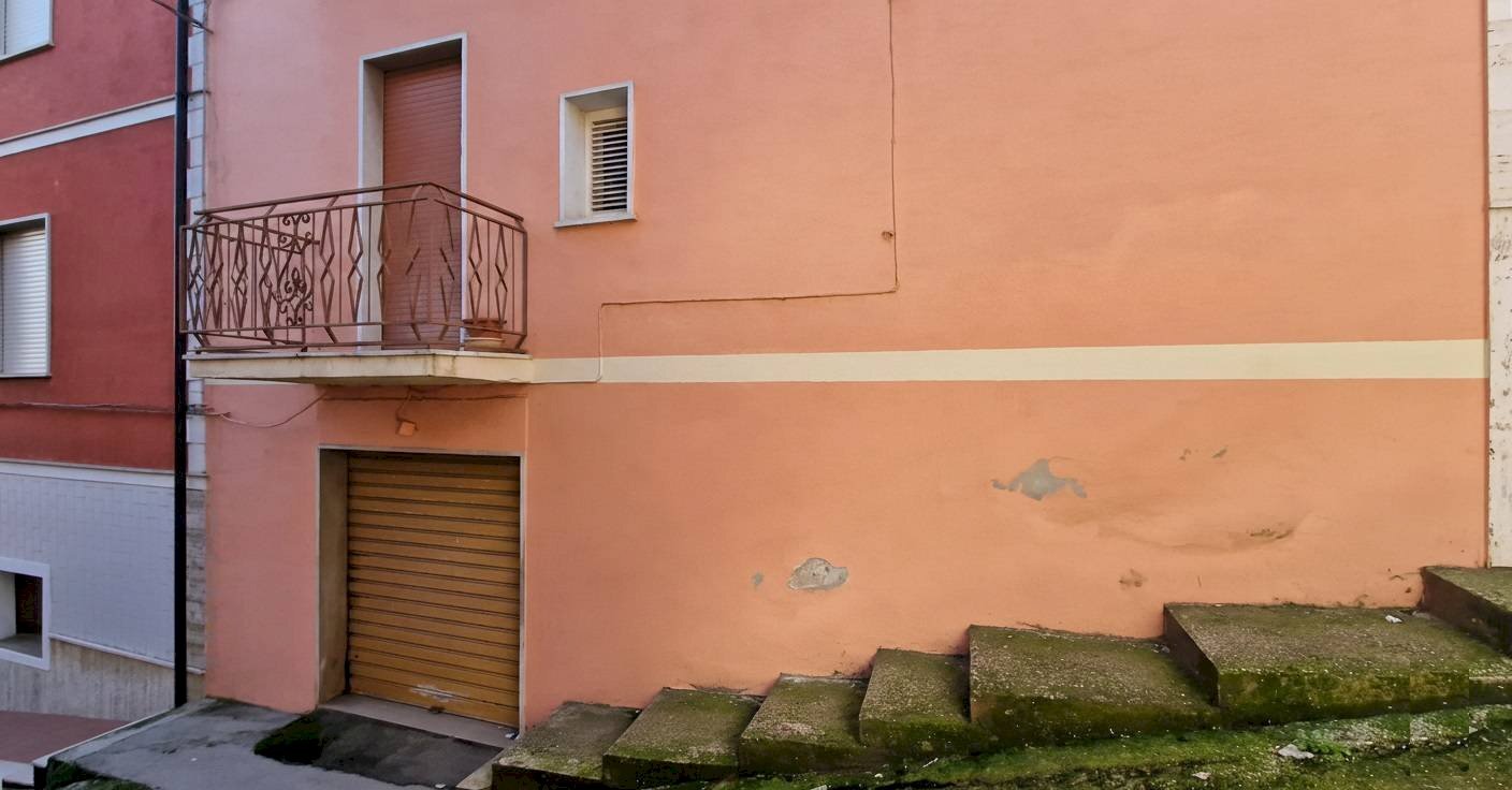 Foto 1 - Box Via Canova
 
1, San Nicandro Garganico - photo 1