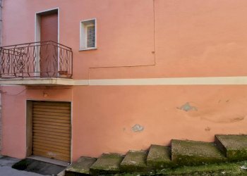 Foto 1 - Box Via Canova
 
1, San Nicandro Garganico - foto 1