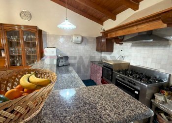 Cucina - Casa indipendente Sassari - foto 9