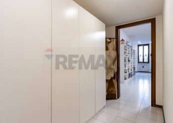 Hall / corridoio - Trilocale Via Roberto Cozzi
 
5, Milano - foto 18