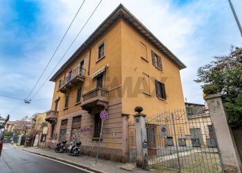 Edificio all\'aperto - Trilocale Via Roberto Cozzi
 
5, Milano - foto 19