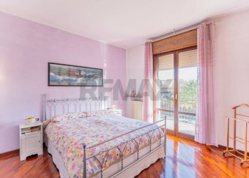 Camera / camera da letto - Trilocale VIA UGO FOSCOLO
 
23, Cassano Magnago - foto 18