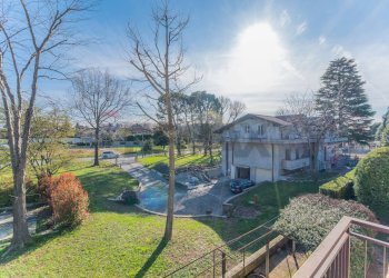 Giardino - Trilocale VIA UGO FOSCOLO
 
23, Cassano Magnago - foto 24