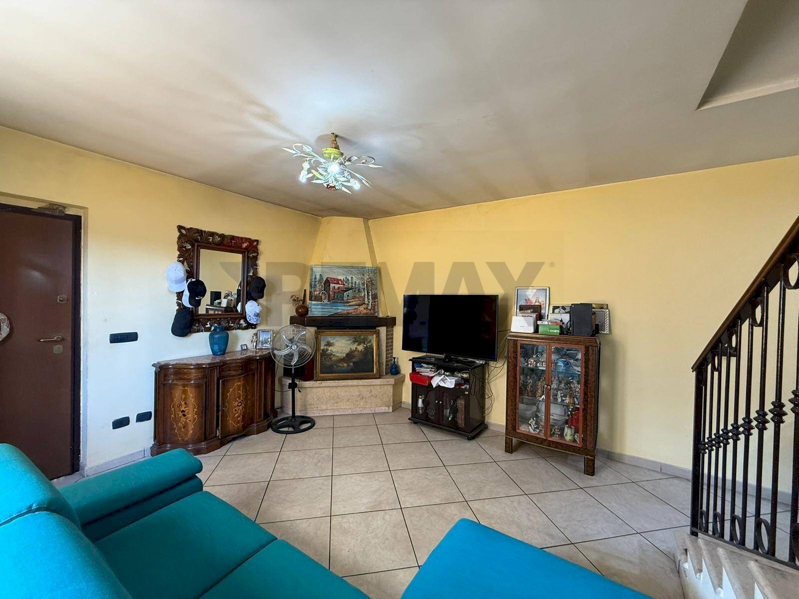 Soggiorno - Villa a Schiera Via Federico II
 
10, Cesa - foto 2