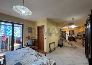 Sala da pranzo - Terraced Villa Via Federico II
 
10, Cesa - photo 9