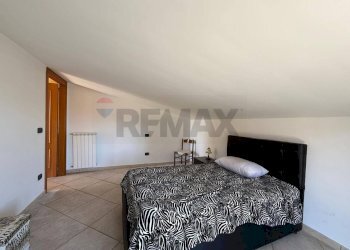 Camera / camera da letto - Terraced Villa Via Federico II
 
10, Cesa - photo 10