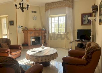 Soggiorno - Casa indipendente Contrada Ferrara
 
1, Vairano Patenora - foto 3