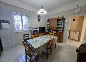 Sala da pranzo - Casa indipendente Contrada Ferrara
 
1, Vairano Patenora - foto 6