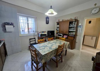 Sala da pranzo - Casa indipendente Contrada Ferrara
 
1, Vairano Patenora - foto 7