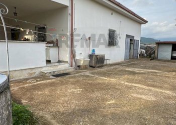 Casa all\'aperto - Casa indipendente Contrada Ferrara
 
1, Vairano Patenora - foto 20