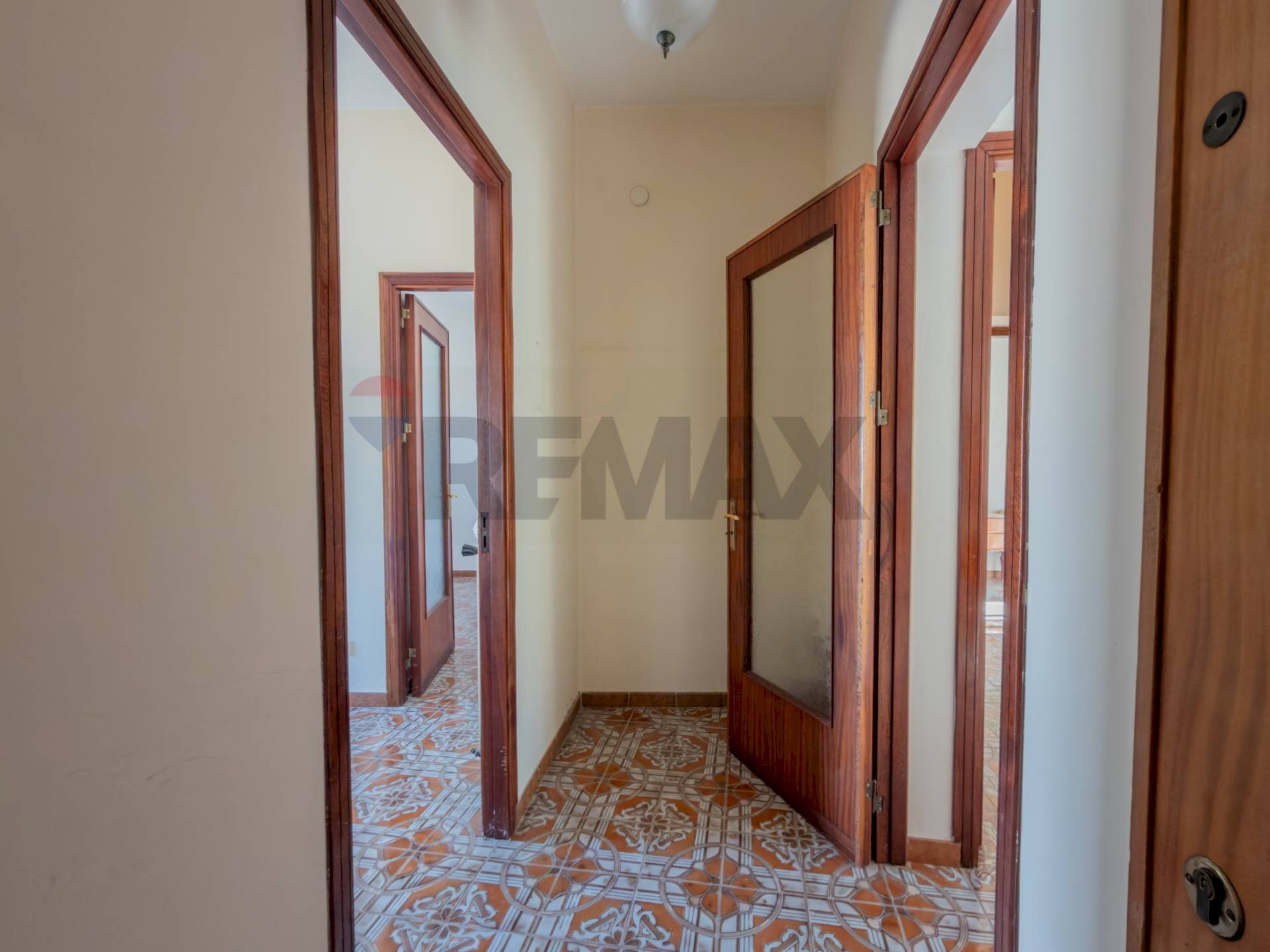 Hall / corridoio - Quadrilocale Via Francesco Baracca
 
62, Palermo - foto 3