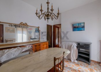 Sala da pranzo - Quadrilocale Via Francesco Baracca
 
62, Palermo - foto 6