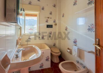 Bagno - Quadrilocale Via Francesco Baracca
 
62, Palermo - foto 18
