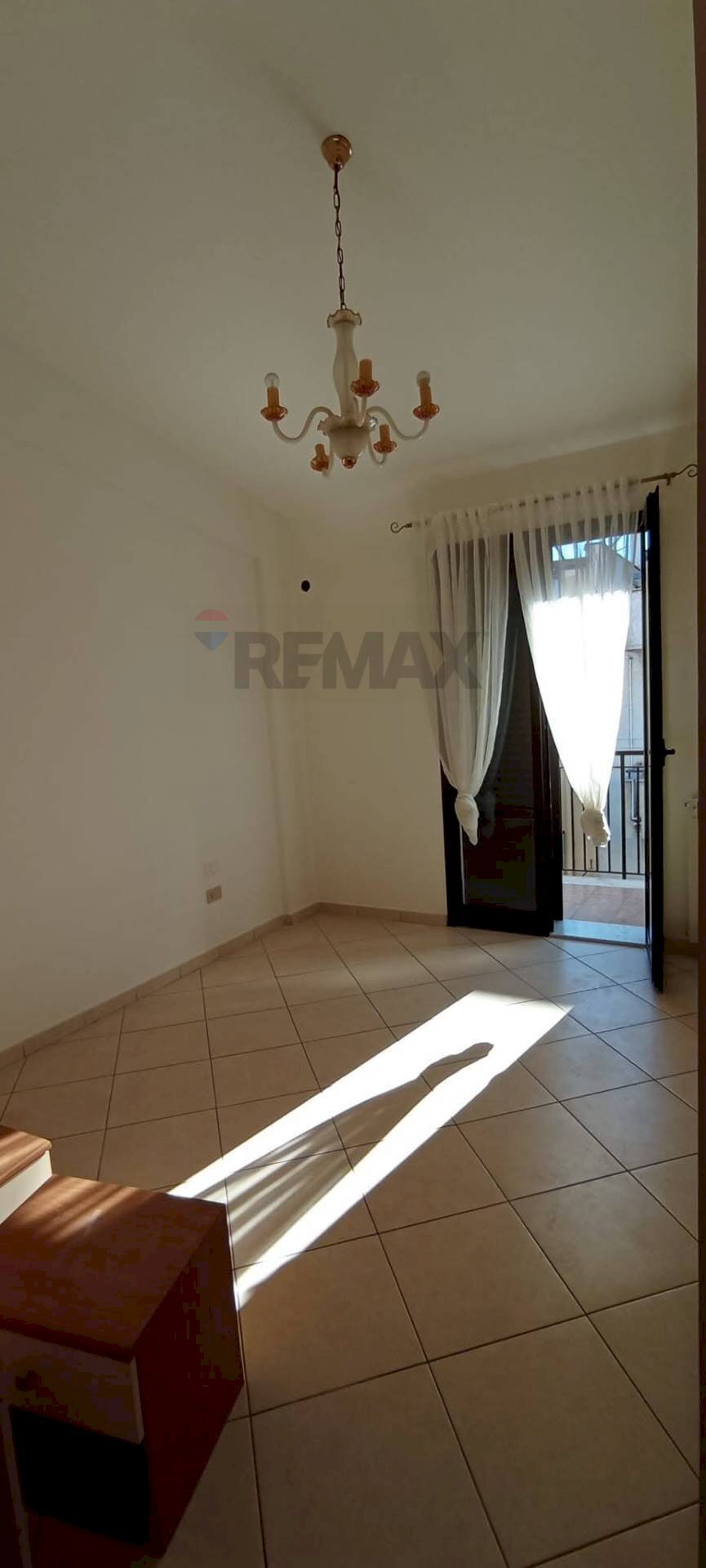 Stanza vuota - Bilocale via fiume
 
26, Casteldaccia - foto 2