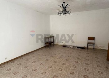 Stanza vuota - Casa indipendente Vico Pio
 
10, Modica - foto 6