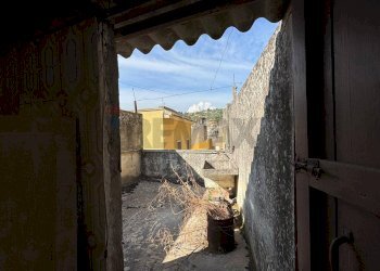 Balcone - Casa indipendente Vico Pio
 
10, Modica - foto 14