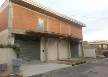 Casa all\'aperto - Locale Commerciale via Luigi Marsano
21, Vittoria - foto 4