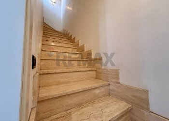 Scale - Villa a Schiera Carovigno - foto 40