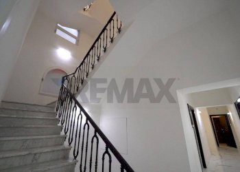 Scale - Appartamento Brindisi - foto 4