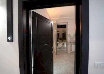 Hall / corridoio - Appartamento Brindisi - foto 17