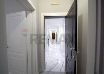 Hall / corridoio - Appartamento Brindisi - foto 23