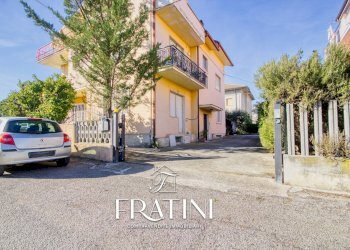 Foto 11 - Quadrilocale Via Riccitelli
 
12, Sant'Egidio alla Vibrata - foto 11