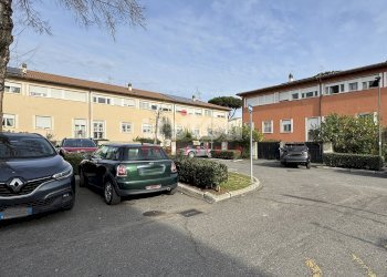 Foto 2 - Villa a Schiera Viale Gorgia Di Leontini
 
330, Roma - foto 1