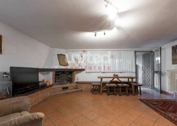 Foto 7 - Villa a Schiera Viale Gorgia Di Leontini
 
330, Roma - foto 6