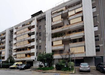 Edificio all\'aperto - Trilocale Via Giacomo Giacobelli
 
23, Bari - foto 1