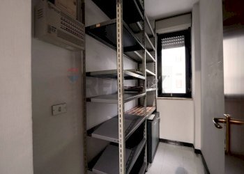 Dispensa di stoccaggio - Trilocale Via Giacomo Giacobelli
 
23, Bari - foto 12