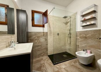 Foto 38 - Casa indipendente Via Chiusedda
 
44, La Maddalena - foto 38