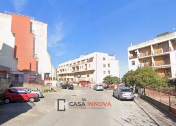 Foto 2 - Magazzino Via De Amici, Matera - foto 2