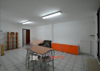 Foto 3 - Magazzino Via De Amici, Matera - foto 3