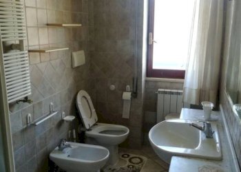 Bagno - Appartamento via Madonnella, Gaeta - foto 5