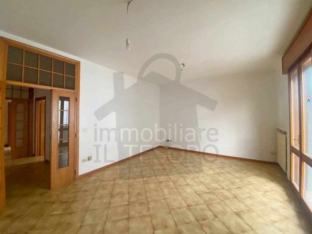 Soggiorno - Appartamento via Victor Marie Hugo, Verucchio - foto 3