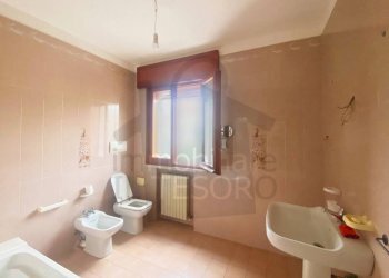 Bagno - Trilocale via Victor Marie Hugo, Verucchio - foto 12
