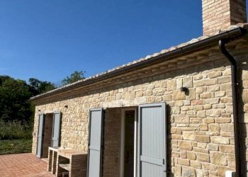 Facciata - Rustic Località San Venanzo, Cingoli - photo 2