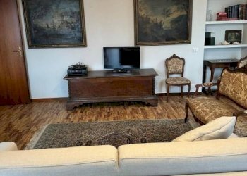 Salone - Attic via Ardengo Folperti, Pavia - photo 10