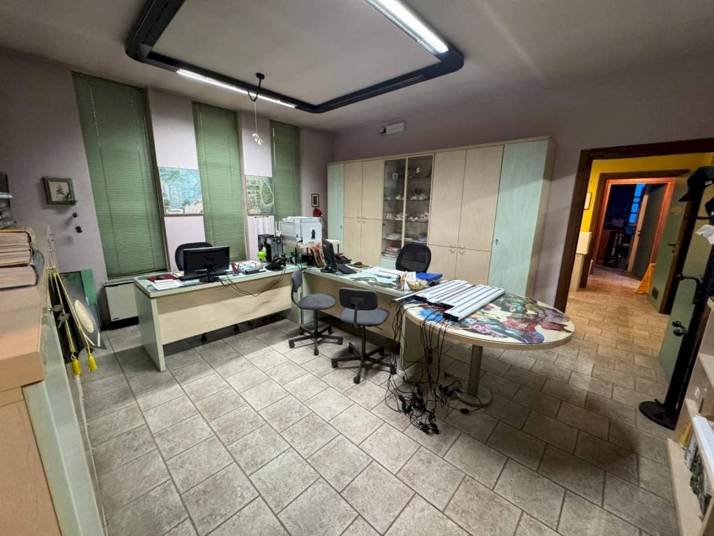 Ufficio - Shed via Vittorio Arconti, 11, Gallarate - photo 3