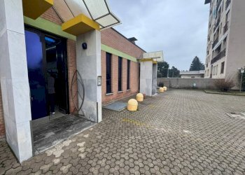 Cortile interno - Capannone via Vittorio Arconti, 11, Gallarate - foto 32