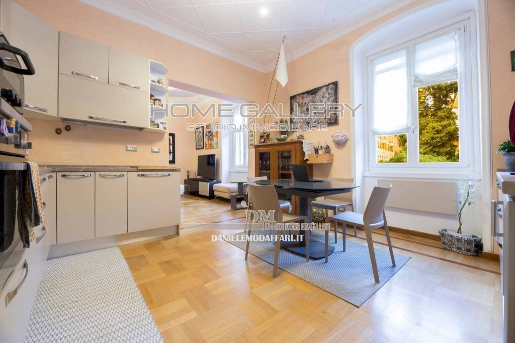 Cucina - Three-room apartment corso Firenze, Genova (neighborhood Castelletto) - photo 2
